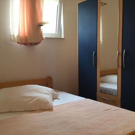 Apartment Perla بيروفاتش الغرفة الصورة